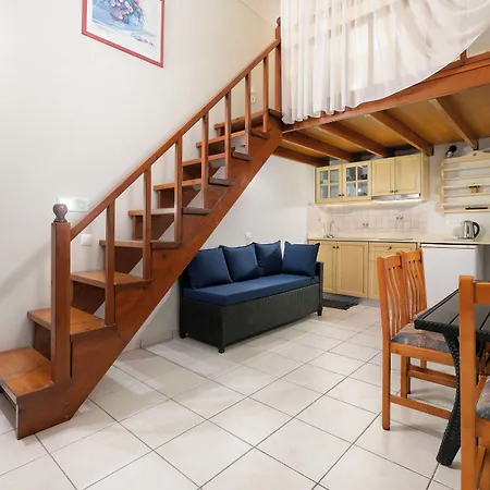 Vlycha Hotel 4*